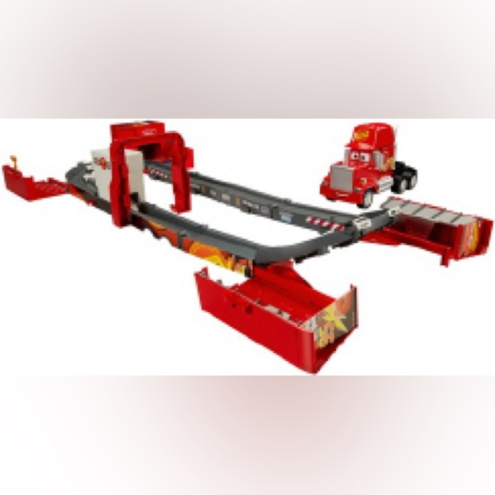Pixar Cars Mack race track